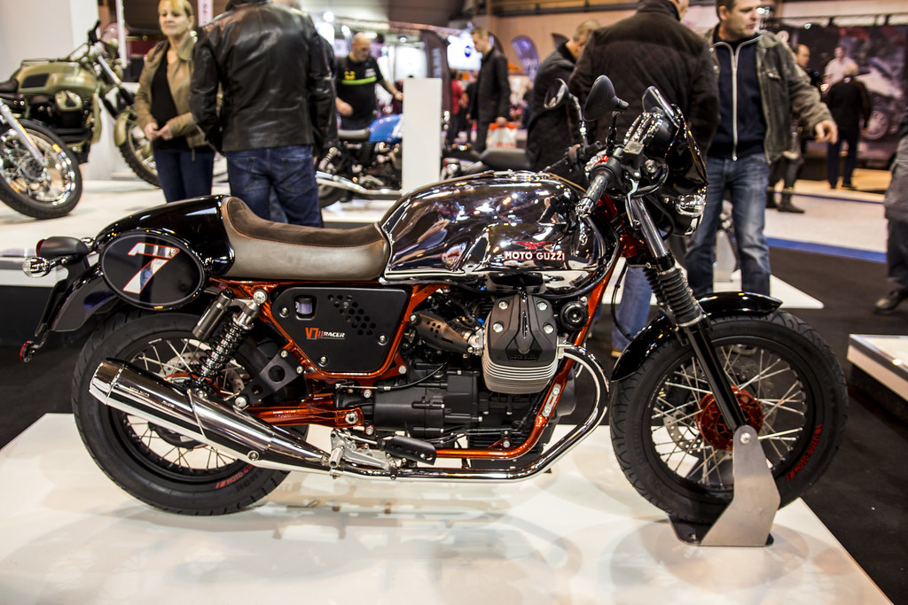 Moto Guzzi V7